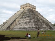 Kukulcanin pyramidi muodostaa Mayalaisen kalenterin